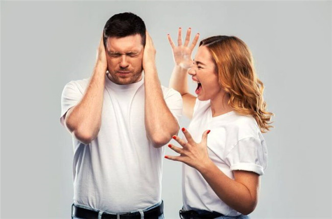 社会反思：婚外情泛滥的根源何在？